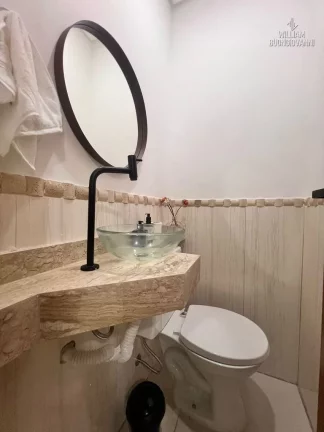Imagem Casa Térrea em Condomínio, bairro Maracanã - A 300 Metros da Praia