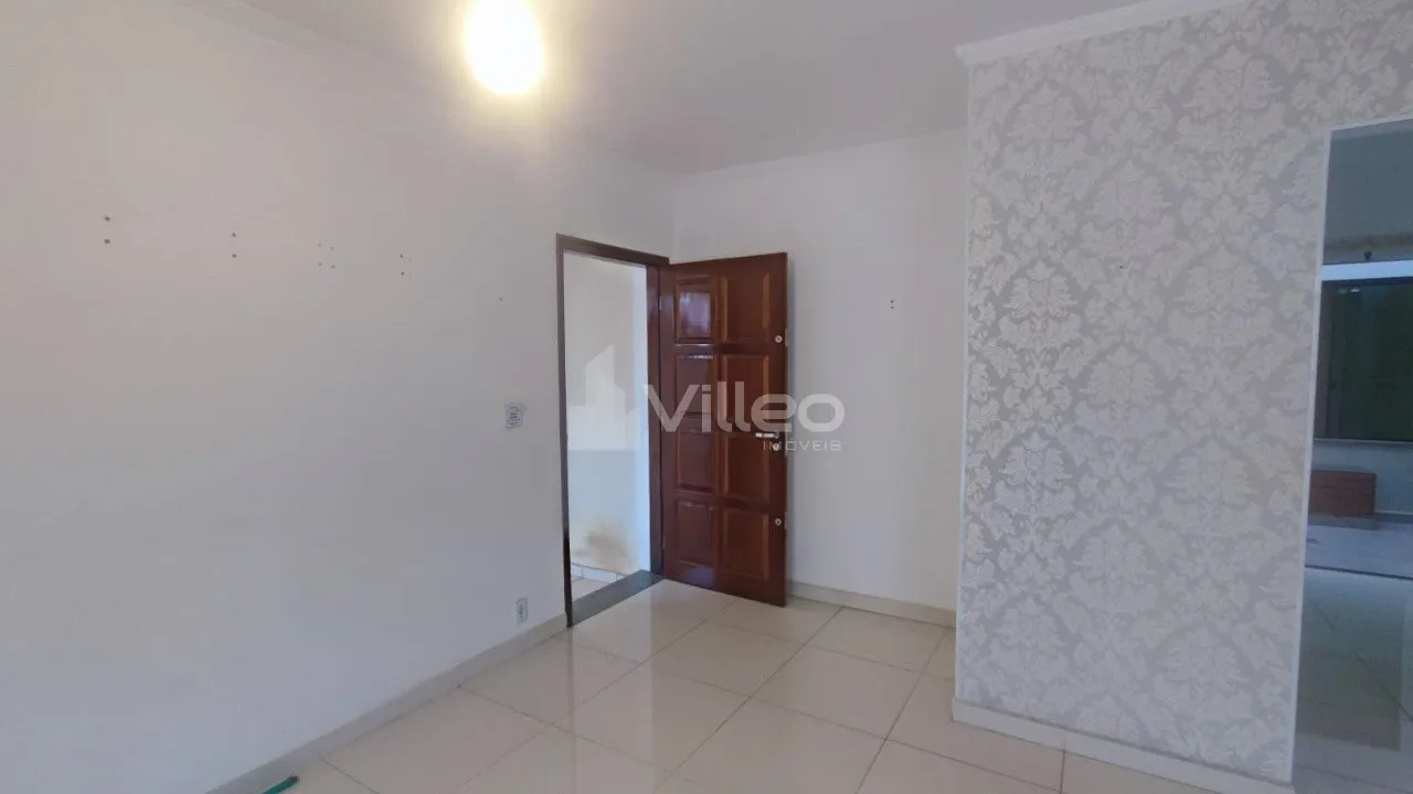 Imagem Se você procura um imóvel espaçoso, versátil e pronto para receber sua família com conforto, es...