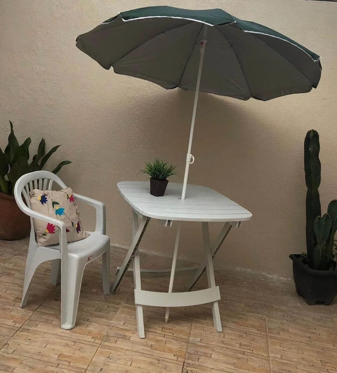 Imagem Casa à venda 3 Quartos, 1 Suite, 2 Vagas, 300M², Residencial Mombaça, Pindamonhangaba - SP