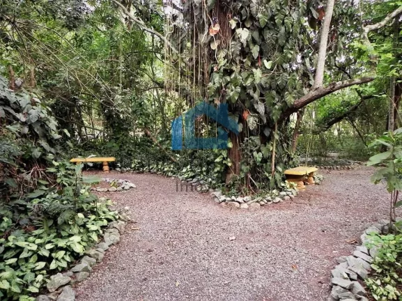 Imagem Lote de Alto Padrão no Jardim Mediterrâneo na Granja Viana