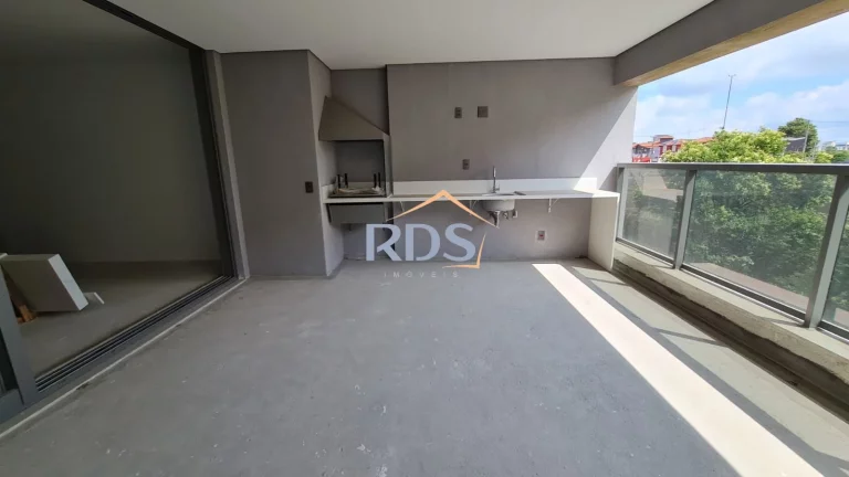 Foto do imóvel Vende excelente apartamento de 160m² com 3 su;ites e 2 vagas no contrapiso em Rua Capote Valente