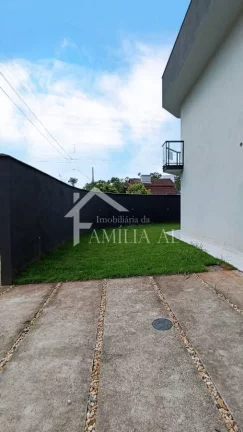 Imagem SOBRADO GEMINADO DE ESQUINA NO AVENTUREIRO