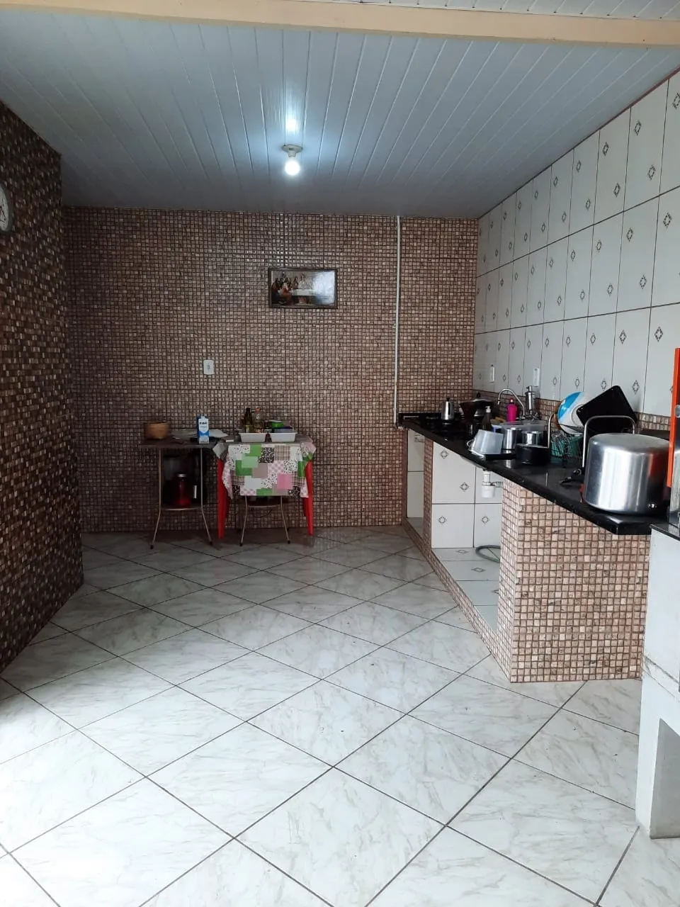 Imagem Comercial à venda 3 Quartos, 1 Suite, 1 Vaga, 245M², Vila Rica, Pindamonhangaba - SP