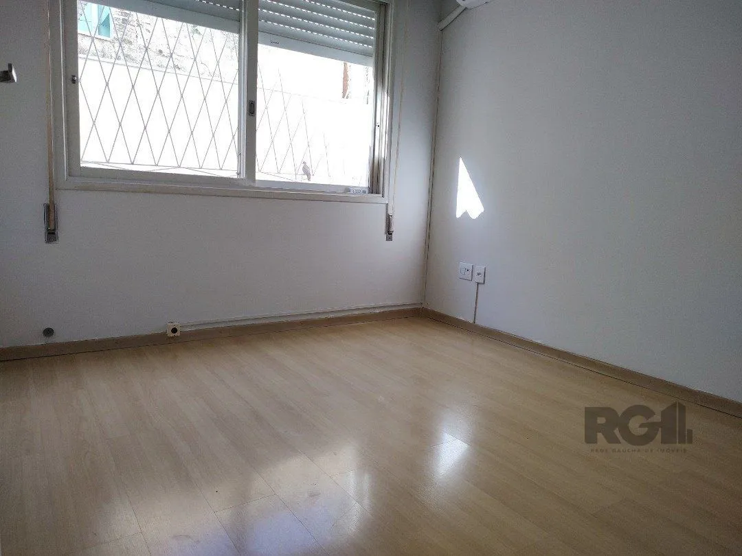 Imagem Apartamento Garden, 2 quartos, 1 suite, 2 banheiros, dependência de empregada - Bairro Petrópolis