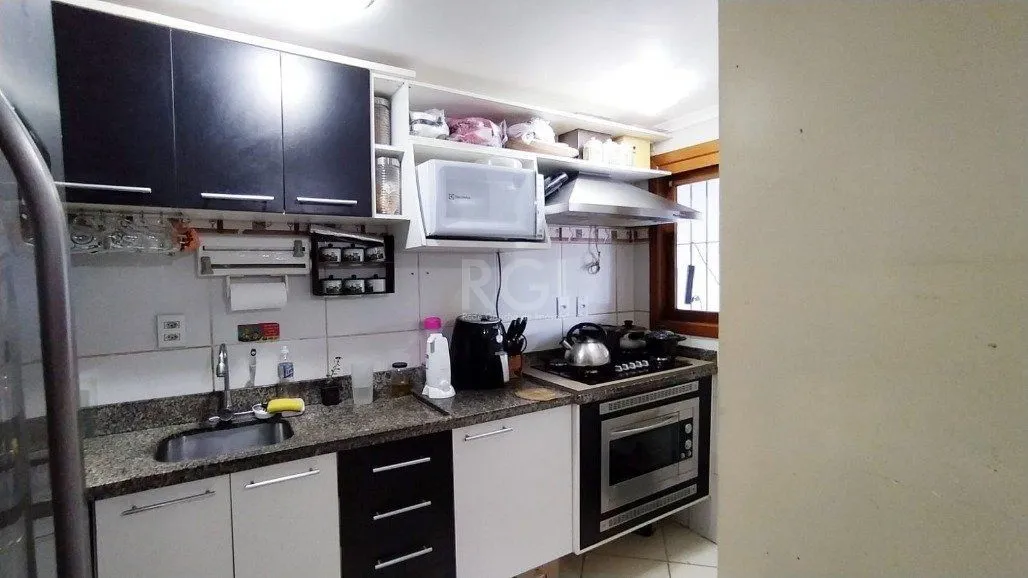 Imagem Sobrado para Venda - 136m², 4 dormitórios, sendo 2 suites, 2 vagas - Aberta dos Morros