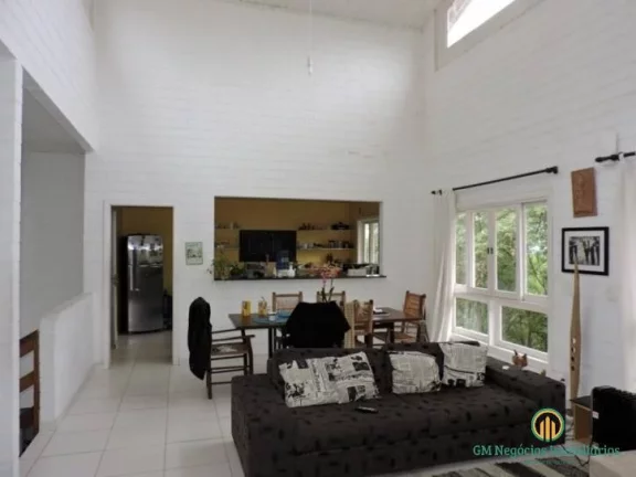 Casa com 4 dormitórios, sendo 1 suíte - Parque das Artes