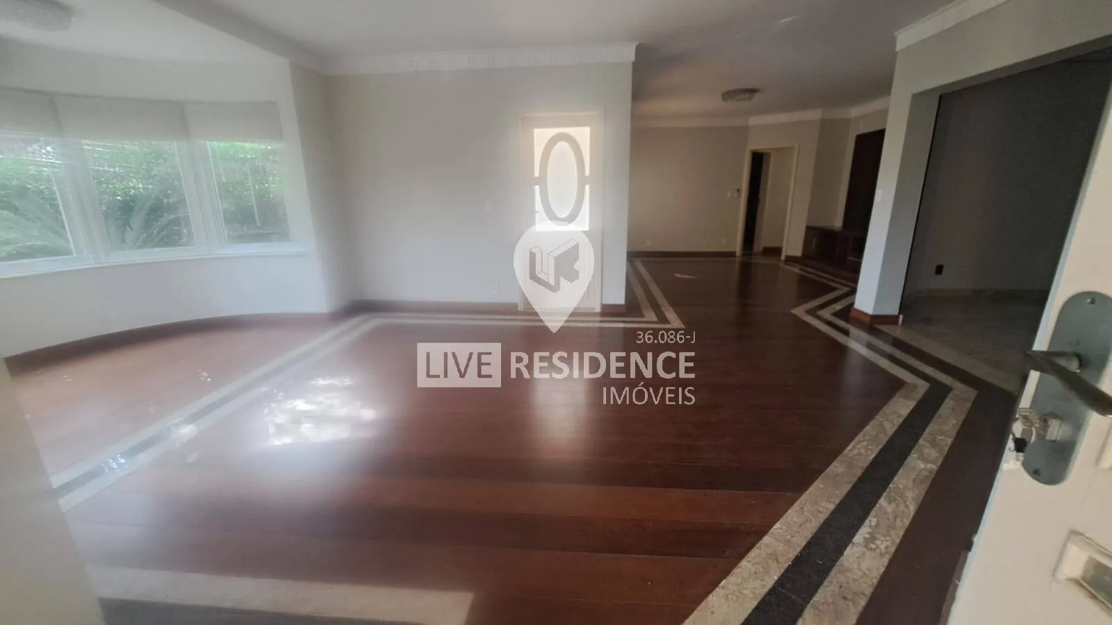 Imagem Casa em excelente Condomínio Parque das Laranjeiras a venda em Itatiba
