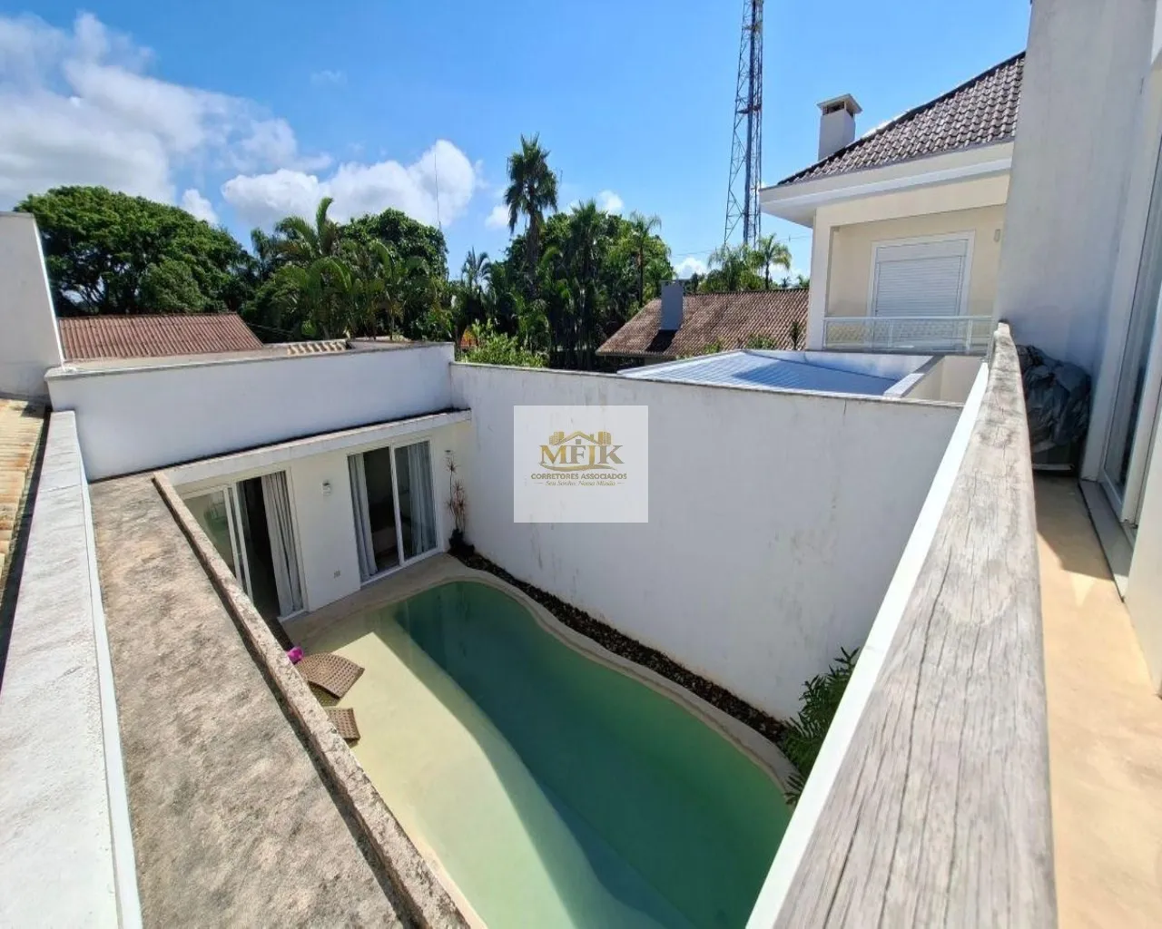 Imagem Imperdível! Casa à venda em Pontal do Paraná-PR, bairro Atami Norte: 3 quartos, 2 suítes, 3 banheiros, 2 vagas, 234m².