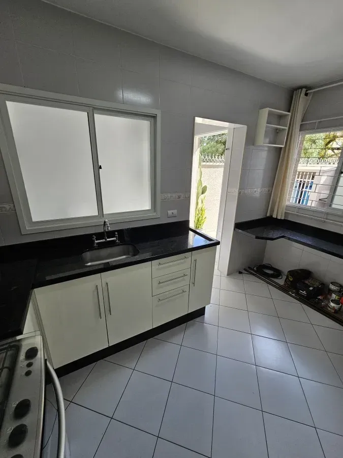 Imagem Sobrado com 3 Quartos à Venda, 151 m² em Boa Vista - Curitiba