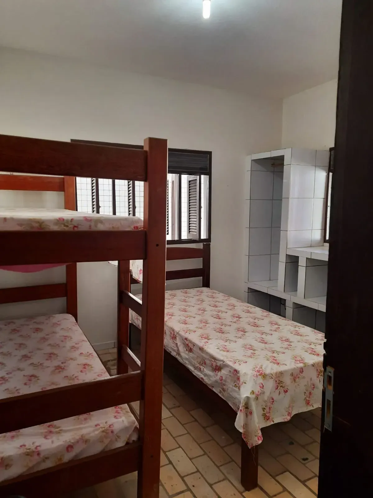 Imagem Casa com 6 Quartos à Venda, 325 m² em Pirangi do Norte (Distrito Litoral) - Parnamirim