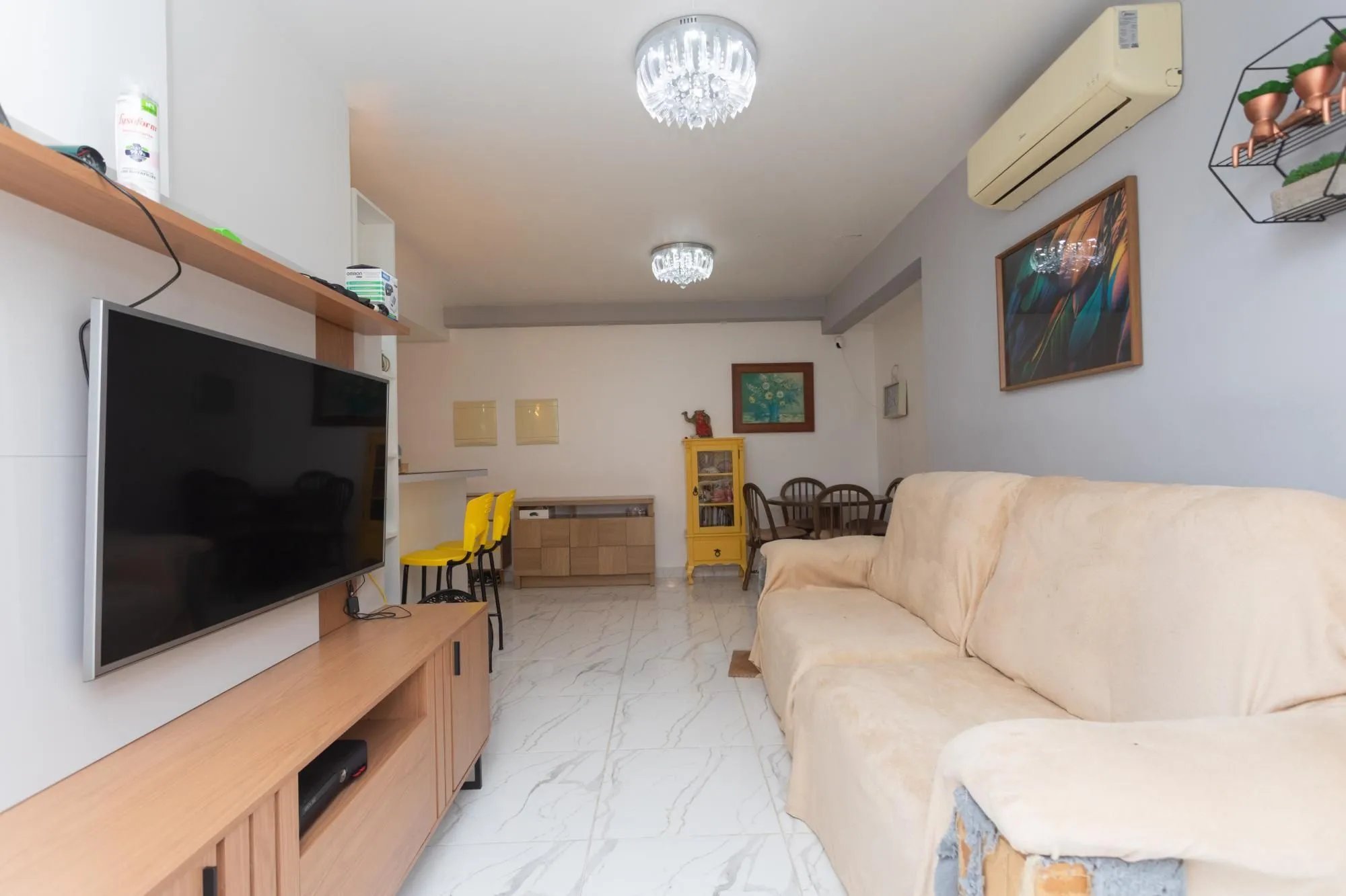 Imagem Apartamento de 3 dormitórios com suíte e garagem dupla no bairro Santana