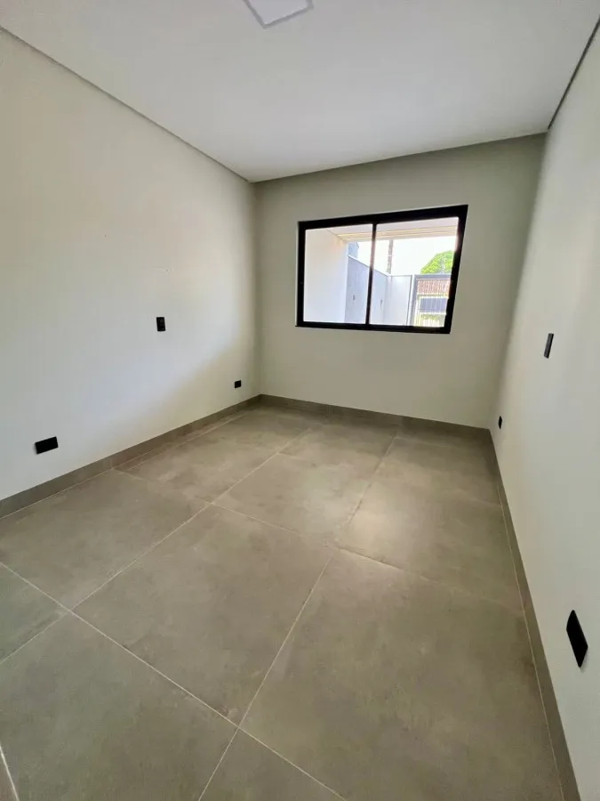 Imagem Casa para Venda em Maringá / PR no bairro Parque das Bandeiras