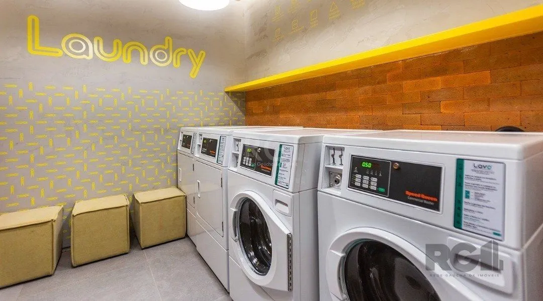 Imagem Loft no bairro Teresópolis, com aproximadamente 29,80m² de área privativa