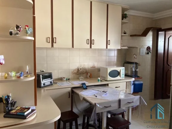 Imagem Apartamento Mobiliado, 03 quartos c/suíte, 02 vagas, 30 metros do shopping no Batel/Água Verde em Curitiba PR