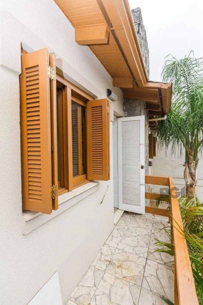 Imagem Casa 4 dormitórios no bairro Espírito Santo