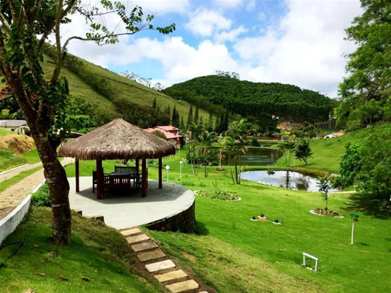 Imagem Fazenda / Sítios / Chácaras com 4 quartos à venda em Santa Teresa