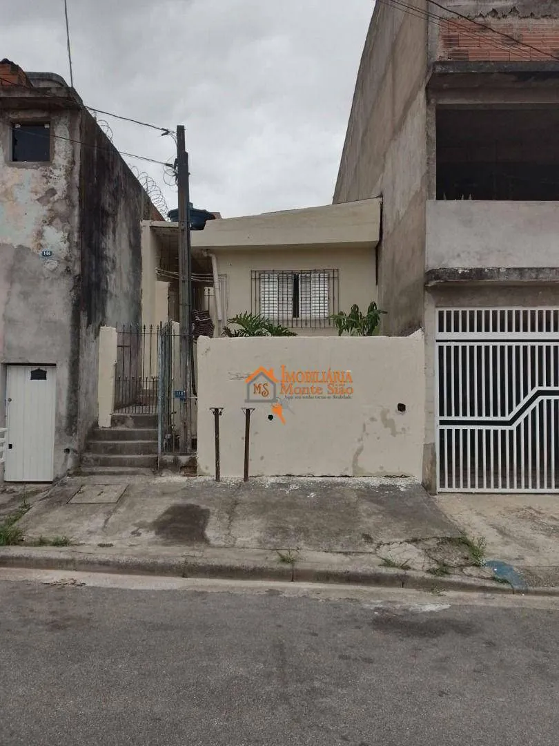 Foto do imóvel Sobrado com 4 dormitórios à venda, 200 m² por R$ 426.000,00 - Cidade Soberana - Guarulhos/SP