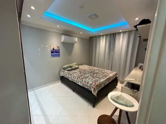Imagem LINDA CASA COM 4 QUARTOS 1 SUÍTE E 6 VAGAS DE GARGEM A VENDA NA PRAIA