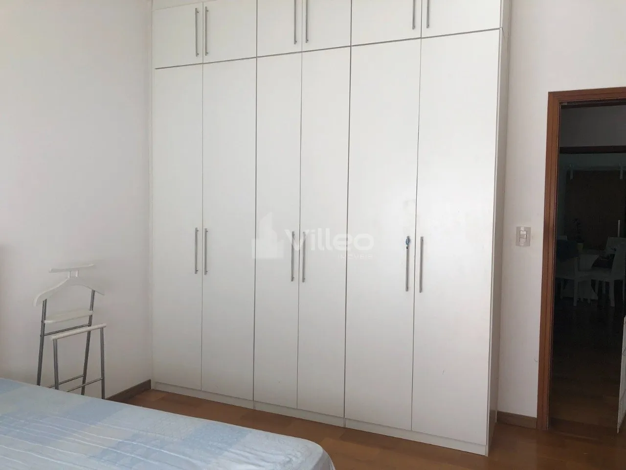 Imagem Apresentamos esta excelente casa térrea localizada em um dos condomínios mais exclusivos de Soroca...