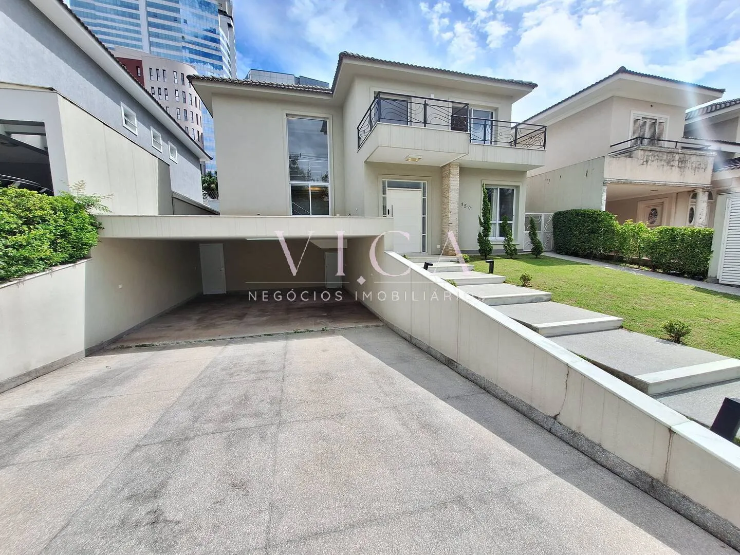 Imagem Casa com 4 suítes, 468m² para venda por R$ 5.000.000 - Alphaville/SP