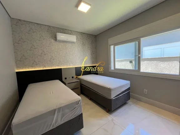 Imagem Casa térrea com 03 suítes, 150m² de área construída