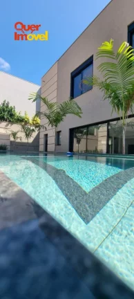 Imagem Luxuosa Casa em Condomínio à venda em Ribeirão Preto-SP, no Alphaville: 4 quartos, 4 suítes, 2 salas, 7 banheiros, 4 vagas de garagem, 498m² - Com Cinema Anfiteatro!