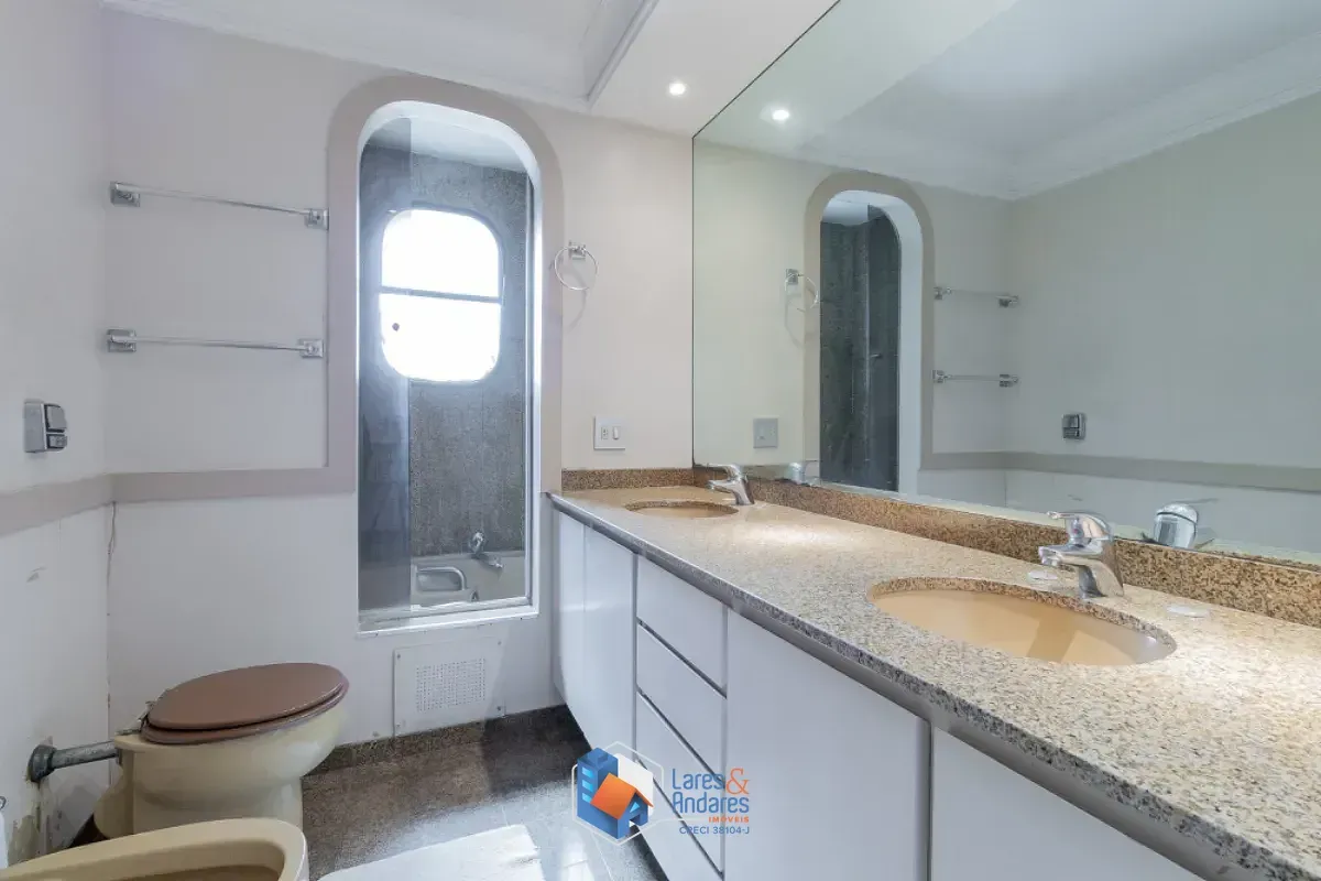 Imagem Apartamento para venda em Santa Cecília com 4 quartos, sendo 2 suítes, 340m²