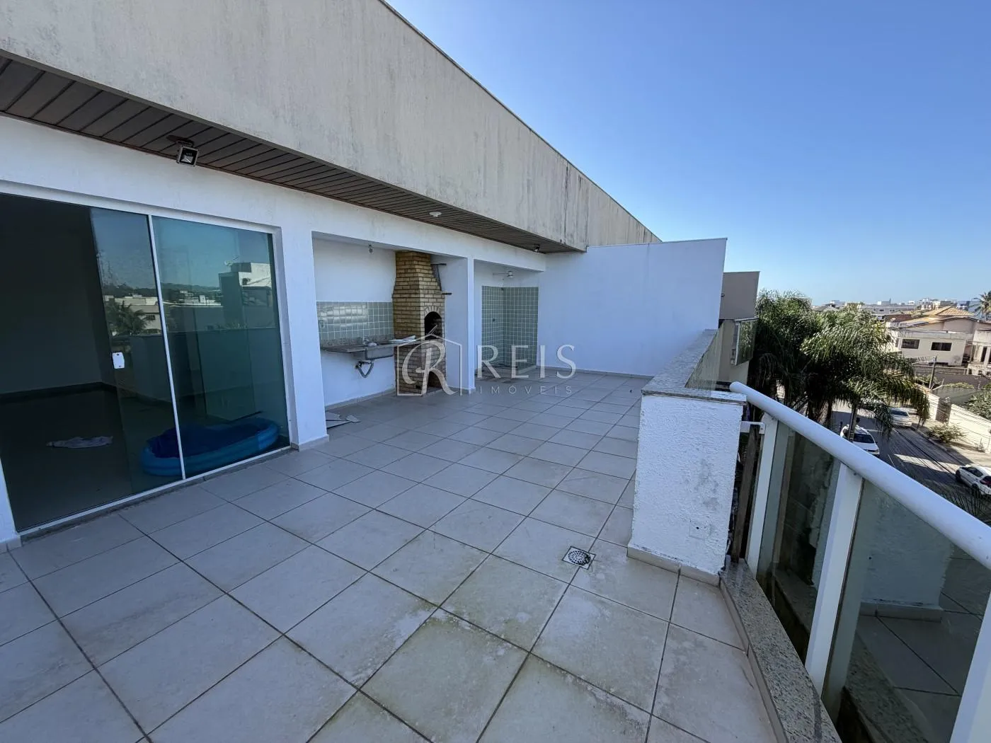 Imagem Apartamento para Venda em Rio das Ostras, Recreio, 3 dormitórios, 2 suítes, 3 banheiros, 1 vaga
