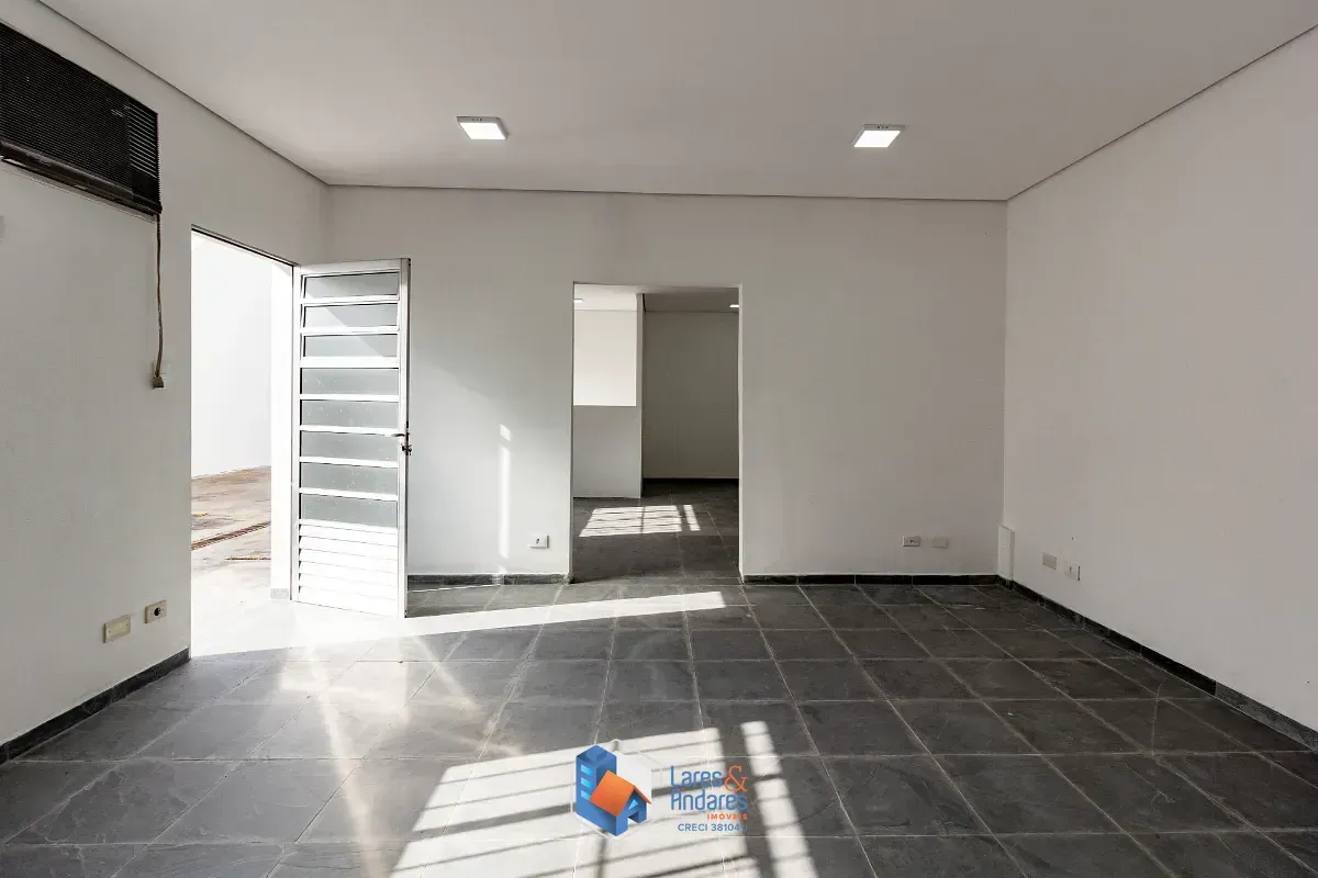 Imagem Casa comercial para venda em Jardim Hípico, 582m²