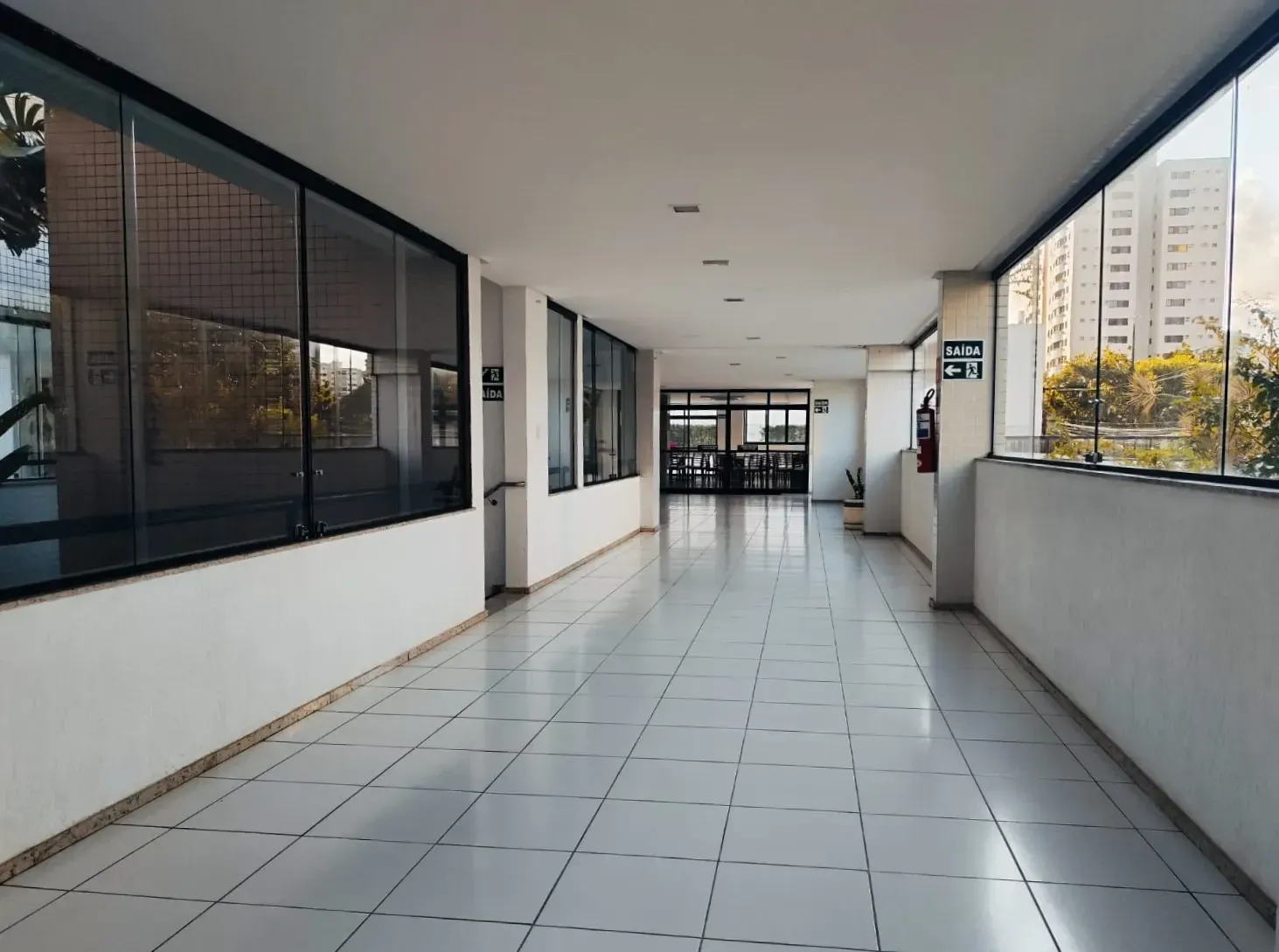Imagem Apartamento com 3 Quartos à Venda, 114 metros em Luzia - Aracaju