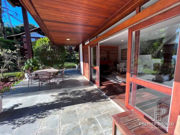 Imagem Casa à venda, 371 m² por R$ 2.800.000,00 - Comary - Teresópolis/RJ