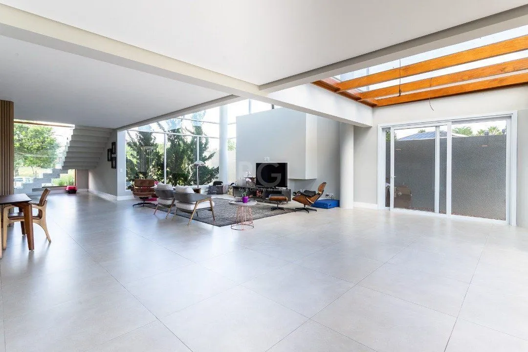 Imagem Casa Condominio para Venda - 380m², 3 dormitórios, sendo 3 suites, 6 vagas - Terra Ville