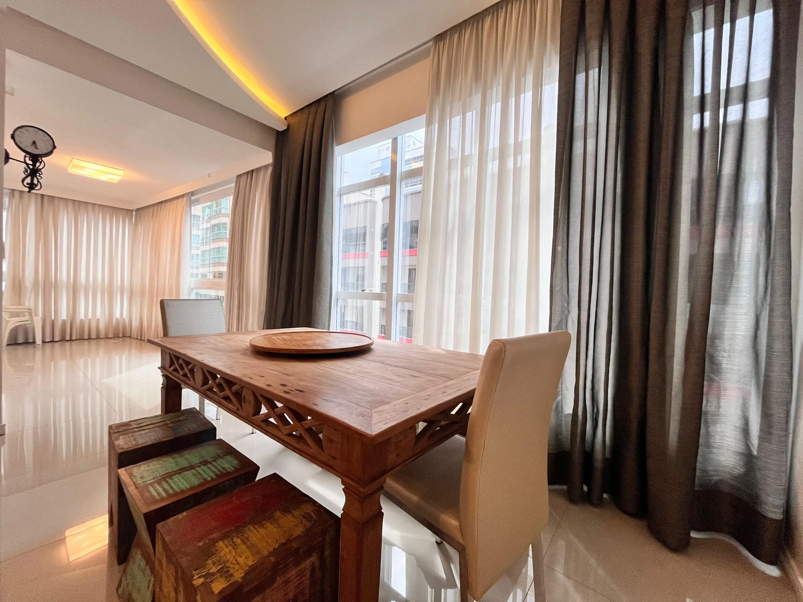 Imagem Apartamento com vista para o mar à venda com 142m2 por R$ 1.950.000,00
