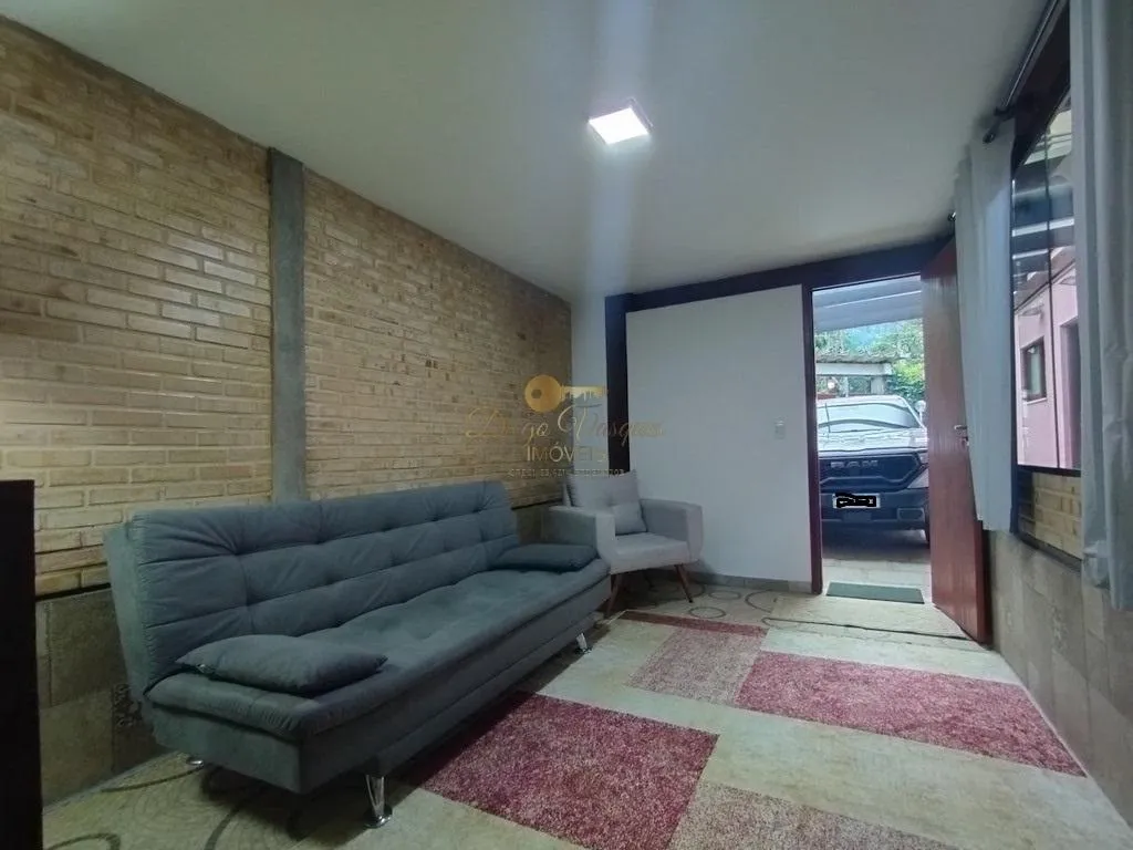 Imagem Casa em Condomínio para Venda em Teresópolis / RJ no bairro Granja Guarani
