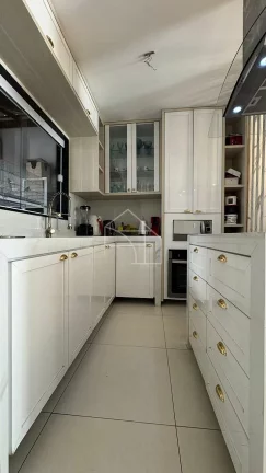 Imagem Casa Duplex à Venda em Colina de Laranjeiras – 3 Quartos com Suíte