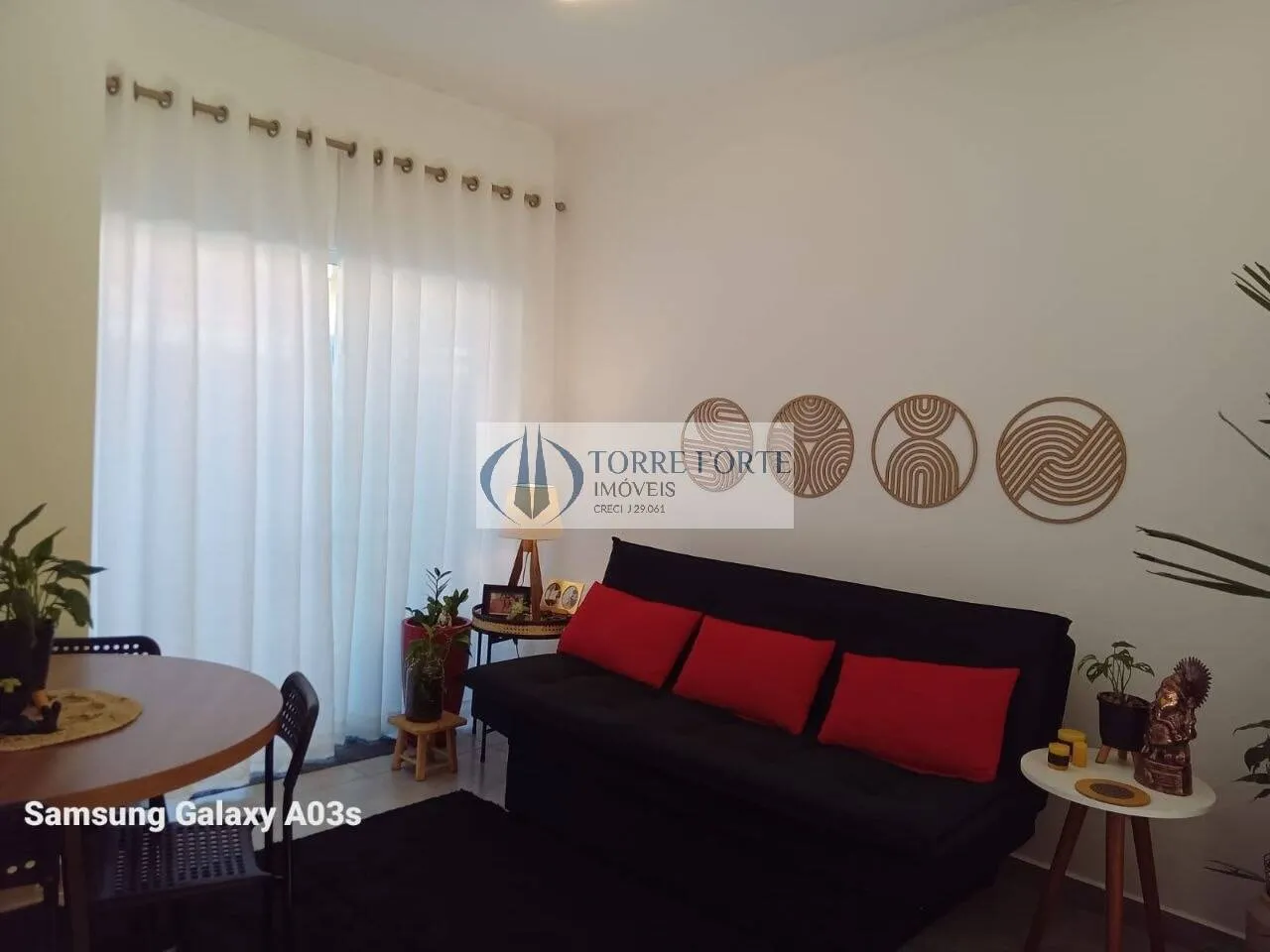 Imagem Linda casa de condomínio com 2 dormitórios, 1 suite e 1 vaga em Itanhaém .