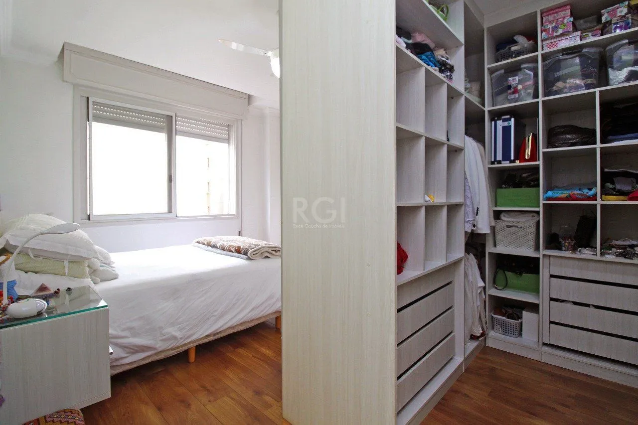 Imagem Apartamento 2 dormitórios, no bairro Floresta, Porto Alegre/RS