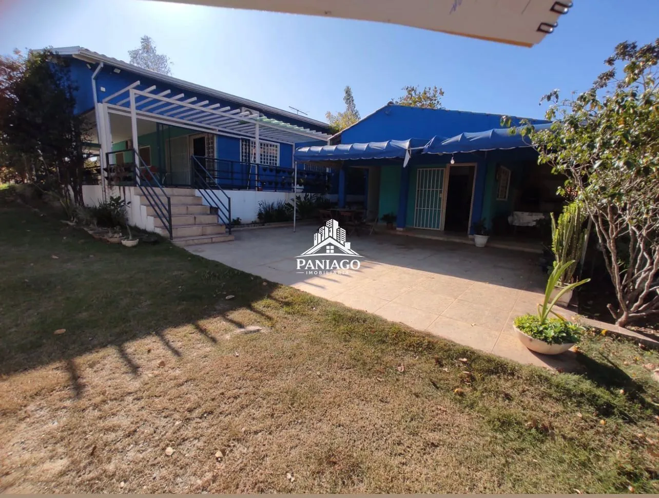 Imagem Chácara Porteira Fechada à Venda Próximo à Cuiabá com Piscina, Rio e Campo Socie