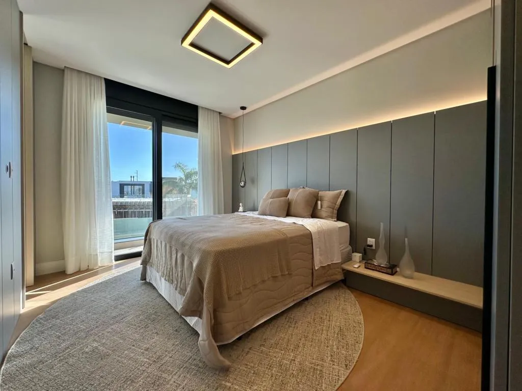 Imagem Casa em Condominio 5 Dormitórios - Bairro Santa Luzia