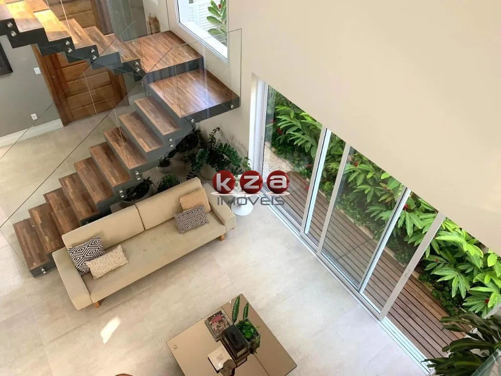Imagem Casa em Condomínio de Alto Padrão à Venda em Valinhos-SP, Bairro Nações: 3 Quartos, 3 Suítes, 3 Salas, 4 Vagas, 317m².
