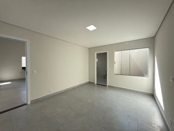 Imagem Casa Térrea Nova – 1 suíte + 1 quarto - Excelente Localização