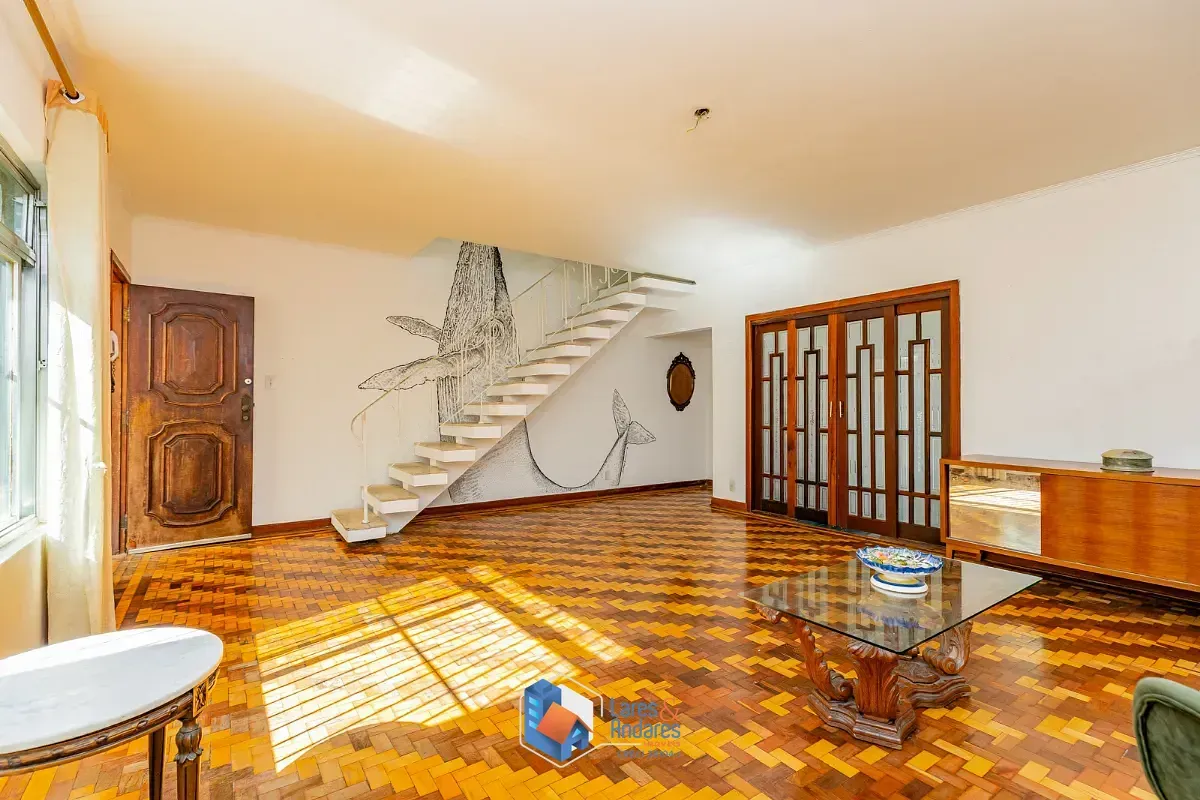 Imagem Casa para venda em Mirandópolis com 3 quartos, 212m²