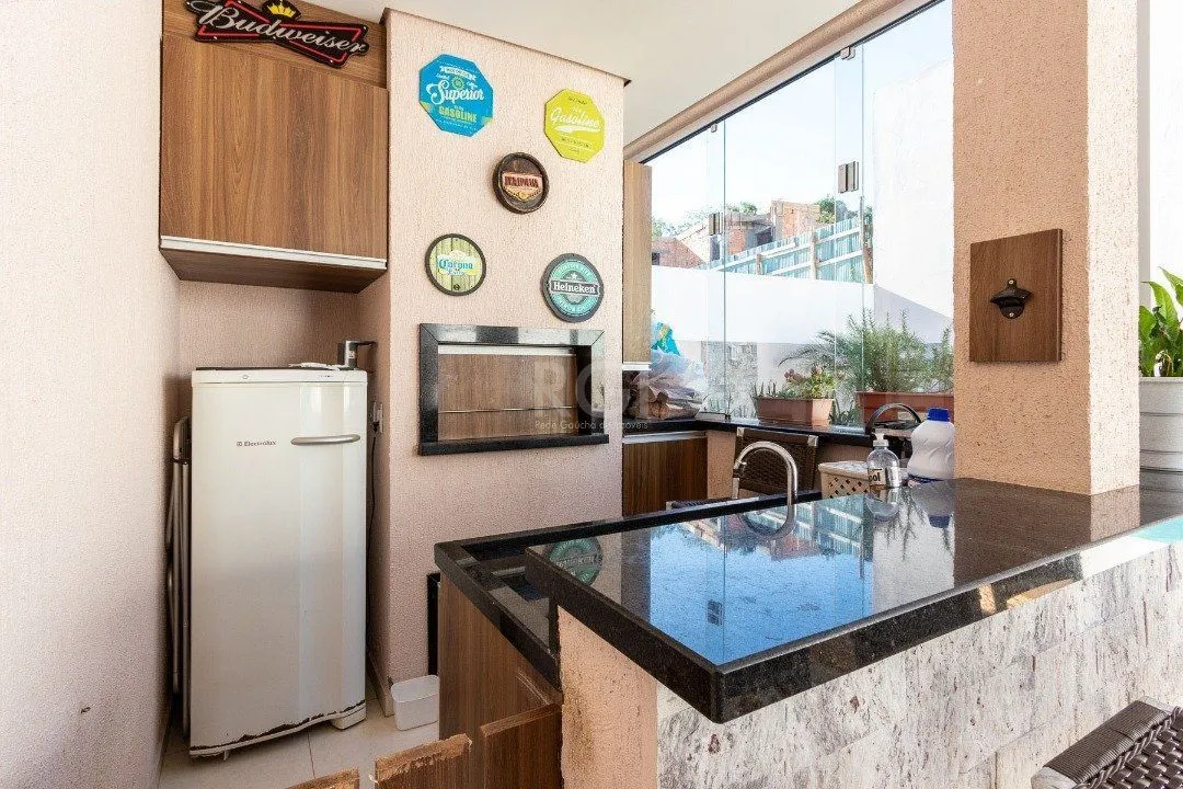 Imagem Casa Condominio para Venda - 203.02m², 3 dormitórios, sendo 3 suites, 4 vagas - Hípica