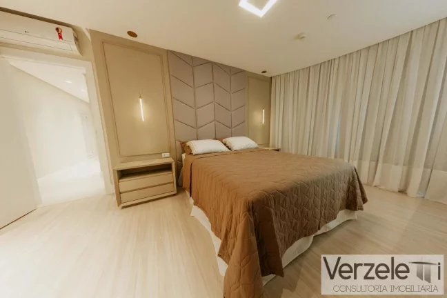 Imagem Apartamento Quadra Mar para Venda em Balneário Camboriú / SC no bairro Pioneiros