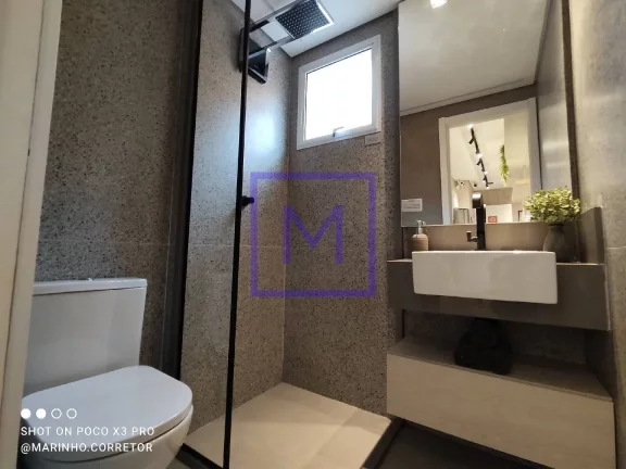 Imagem Apartamento à venda próximo ao metrô com vaga e sacada