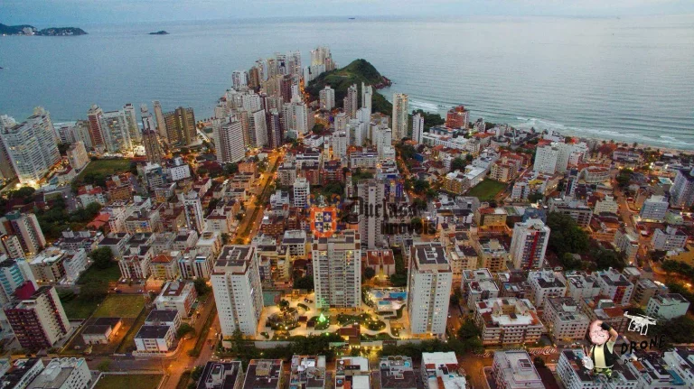 Imagem Apartamento com 2 dormitórios à venda, 76 m² por R$ 699.000,00 - Praia das Astúrias - Guarujá/SP