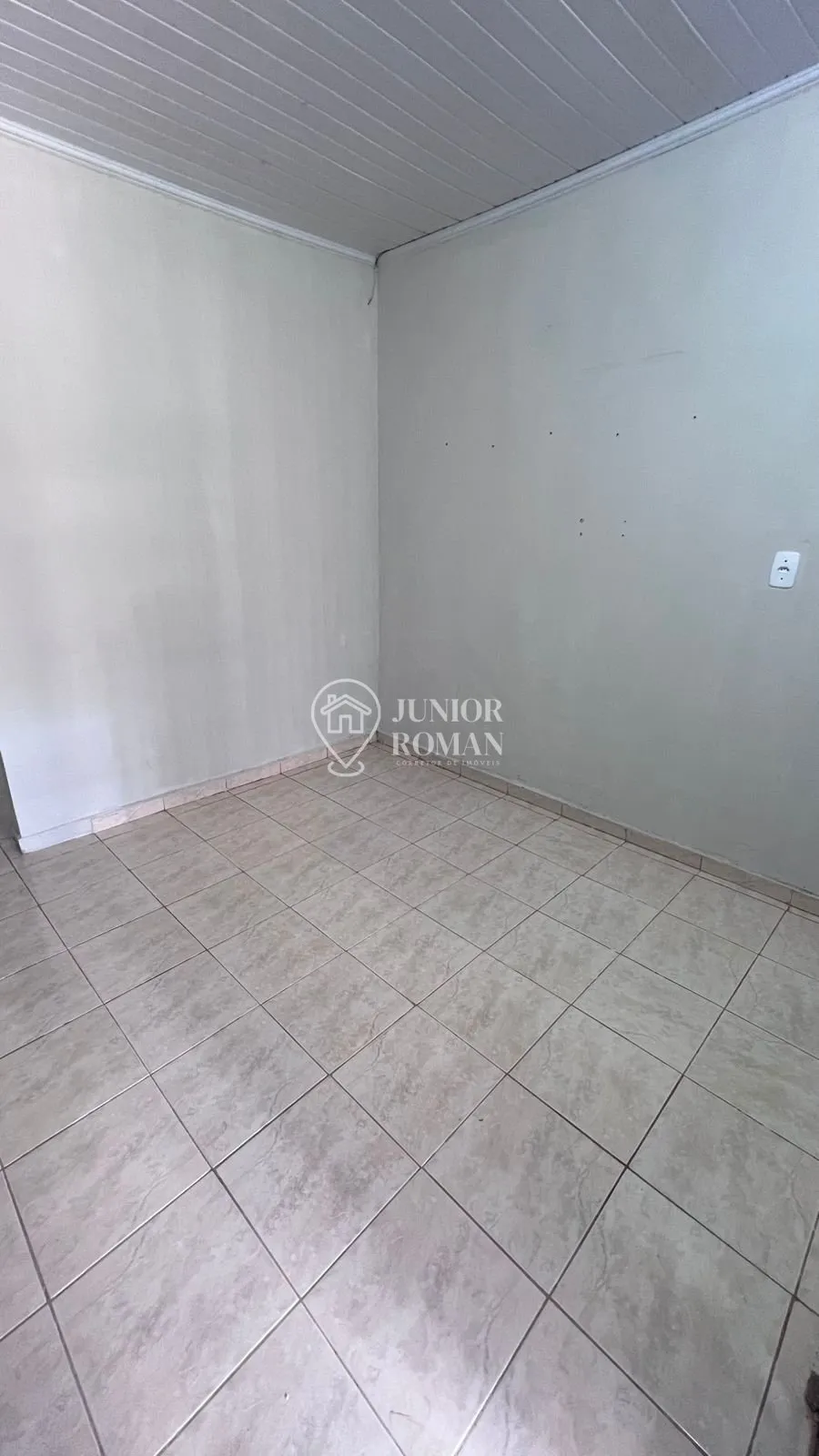Imagem CASA 03 DORM 210M2 l PORTÃO ELETRICO - VILA DOS FUNCIONÁRIOS - BARREIRAS/BA
