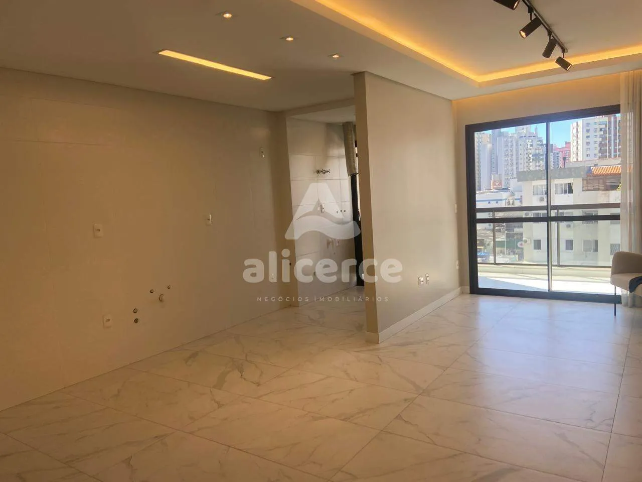 Imagem A construtora celebra 34 anos - e o presente é seu: apartamentos prontos com Condições Super Especiais!