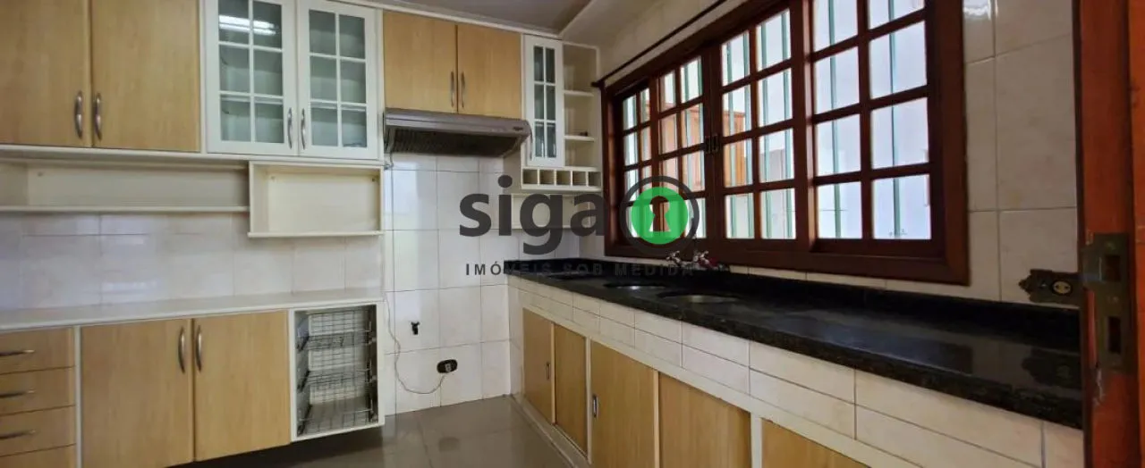 Imagem Oportunidade Única casa Jardim Peri Peri com 305m² 4 dormitórios, 2 suítes