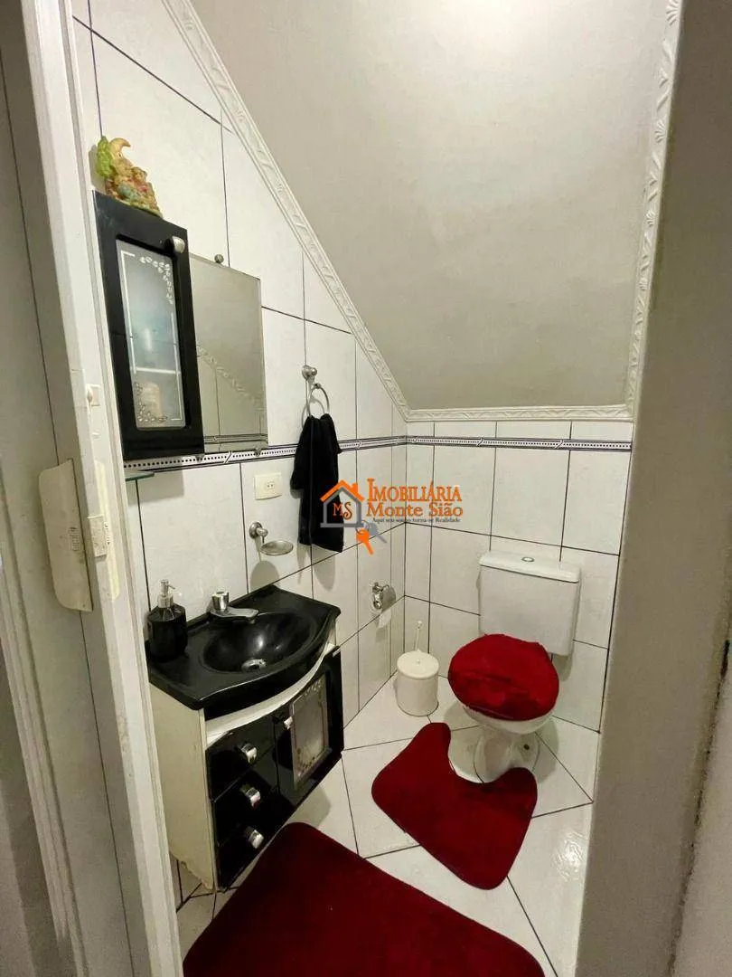 Imagem Sobrado com 3 dormitórios à venda, 200 m² por R$ 689.000,00 - Jardim Vila Galvão - Guarulhos/SP